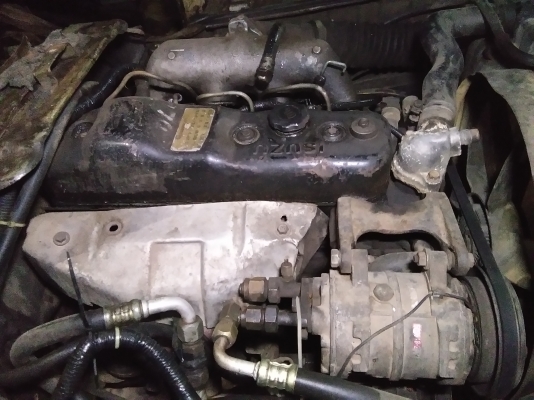 ขายเครื่งยนต์ดีเซลสี่สูบ ISUZU 4JB 2800สวยๆ ขายเครื่งยนต์ดีเซลสี่สูบ ISUZU 4JB 2800สวยๆ