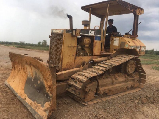 ขายแทรคเตอร์ CAT D5M105 เอกสารเล่มทะเบียนราคา 580,000