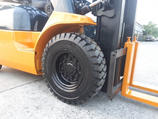 ขายรถโฟล์คลิฟท์ยี่ห้อ TOYOTA 7FG20 รถพร้อมใช้ ขายรถโฟล์คลิฟท์ยี่ห้อ TOYOTA 7FG20 รถพร้อมใช้