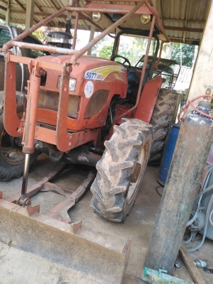 ขายเหมา4คัน1,100,000 รถไถมีFORD6640.1คัน KMT5077.2คัน รถไถมีเล่มทะเบียนทุกคันแมคโฮPC30.1คัน