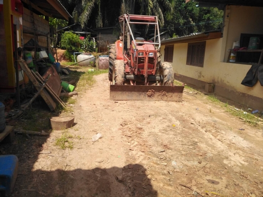 ขายเหมา4คัน1,100,000 รถไถมีFORD6640.1คัน KMT5077.2คัน รถไถมีเล่มทะเบียนทุกคันแมคโฮPC30.1คัน