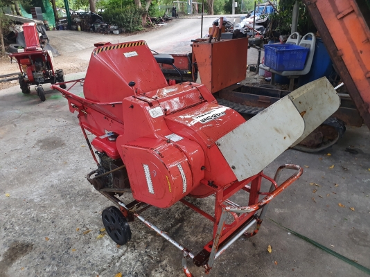 ใหญ่ๆๆๆ เครื่องสับกิ่งไม้ ใหญ่ๆๆๆ เครื่องสับกิ่งไม้