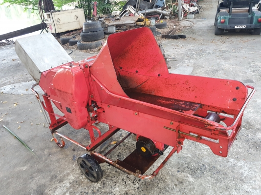 ใหญ่ๆๆๆ เครื่องสับกิ่งไม้ ใหญ่ๆๆๆ เครื่องสับกิ่งไม้