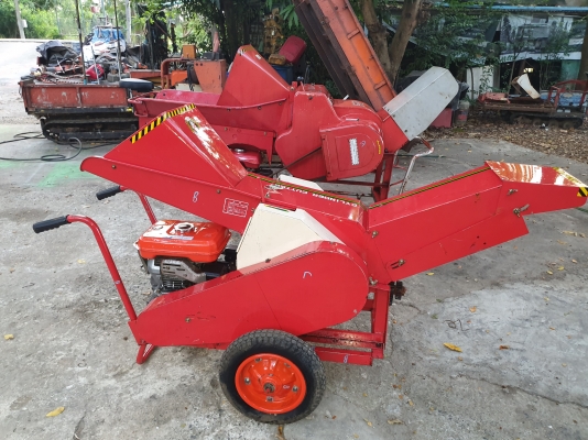 ใหญ่ๆๆๆ เครื่องสับกิ่งไม้ ใหญ่ๆๆๆ เครื่องสับกิ่งไม้