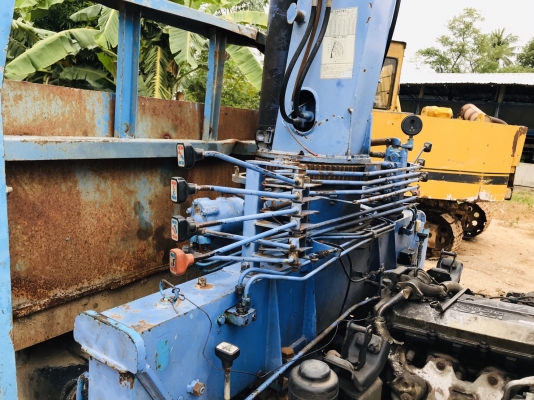 TADANO เครน 2.5 ตัน ท้องวี 4 ปอก ราคา 88,000 บาท TADANO เครน 2.5 ตัน ท้องวี 4 ปอก ราคา 88,000 บาท