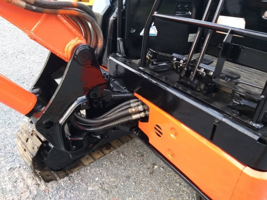 ขายรถแมคโค HITACHI ZX30U-2 แทรคเหล็ก คอนโทรลสั้น ปั้มนิ้ว มีไปบ์ปิ้ง ติอต่อ 063-5628992 ขายรถแมคโค HITACHI ZX30U-2 แทรคเหล็ก คอนโทรลสั้น ปั้มนิ้ว มีไปบ์ปิ้ง ติอต่อ 063-5628992