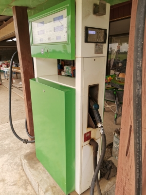 ถังน้ำมัน3000ลิตรกับ400ลิตรพร้อมตู้จ่ายน้ำมันดิจิตอล2ปั้ม2สายจ่าย ถังน้ำมัน3000ลิตรกับ400ลิตรพร้อมตู้จ่ายน้ำมันดิจิตอล2ปั้ม2สายจ่าย