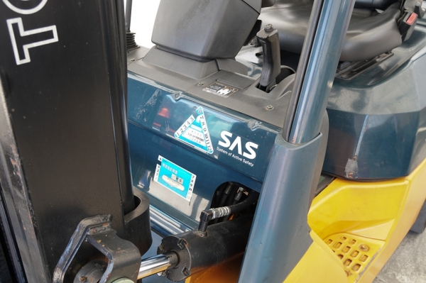 ขายถูกมาก Toyota 7FG18 ยก1.8ตัน เสาสูง3เมตร งาไสล์ หุบ-ถ่าง เครื่องยนต์เบนซิน ขายถูกมาก Toyota 7FG18 ยก1.8ตัน เสาสูง3เมตร งาไสล์ หุบ-ถ่าง เครื่องยนต์เบนซิน