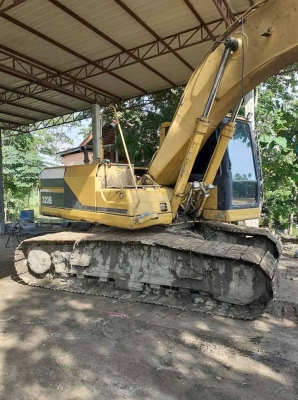 ขายCAT320B ไฟฟ้าครบ แอร์เย็น ช่วงล่างดี เอกสารเล่มทะเบียนราคา 600,000