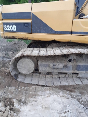 ขายCAT320B ไฟฟ้าครบ แอร์เย็น ช่วงล่างดี เอกสารเล่มทะเบียนราคา 600,000 ขายCAT320B ไฟฟ้าครบ แอร์เย็น ช่วงล่างดี เอกสารเล่มทะเบียนราคา 600,000