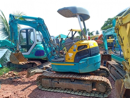 ขายKUBOTA U30-3 เก่านอก มีลายแย๊ก ใช้มาน้อย  สภาพสวย พร้อมใช้  โทร  089-3818694 จ๊อย