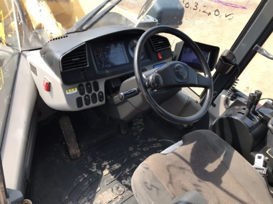 ขายรถตักล้อยาง KOMATSU WA320-7 ปี 2014 นำเข้าเองจากญี่ปุ่น สภาพสวยพร้อมใช้งาน ถึงเร็วๆนี้ครับ ขายรถตักล้อยาง KOMATSU WA320-7 ปี 2014 นำเข้าเองจากญี่ปุ่น สภาพสวยพร้อมใช้งาน ถึงเร็วๆนี้ครับ