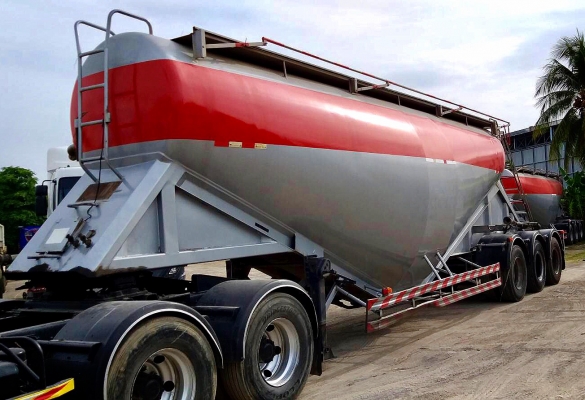 ปรับลดราคาเหลือ560,000 ขายหางกล้วยหอม 3เพลาชาญนครปี58 ยกล้อพร้อมเล่มทะเบียนราคา 590,000