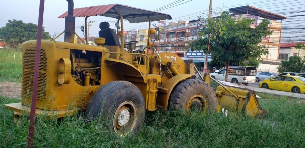 ขายรถตักล้อยาง CAC-950 รถพร้อมใช้ ราคา.350,000 เครื่องเปลี่ยนใหม่ ระบะการทำงานพร้อม ต่อแขนแล้ว สนใจคุยกันครับที่.081-3531946 ต่อ.บางนา