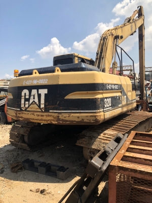 ขายรถแบคโฮมูมยาวCAT320V2-LCเอกสารเล่มทะเบียน ราคา.780,000 รถใช้งานอยู่ แอร์มี ไฟฟ้าใช้งานได้ มูมยาว 18 ม.สนใจนัดลองรถได้ที่ 081-3531946 ต่อ.บางนา รถอยู่ กทม