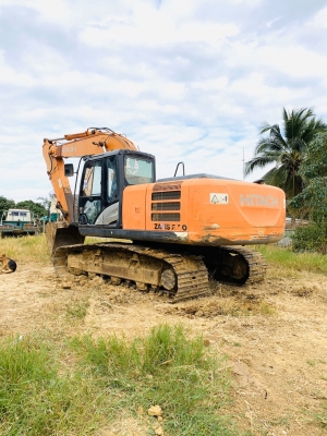 ขายรถแบคโฮ HITACHI ZX200-5G อินวอยราคา.1,250,000 รถพร้อมใช้งาน แอร์มี ไฟฟ้าใช้งานได้ เอวมีขยับนิดหน่อย ชั้วโมงการทำงาน 15,880 ช.ม สนใจนัดลิงรถได้ที่ 081-3531946 ต่อ.บางนา รถอยู่ สระแก้ว