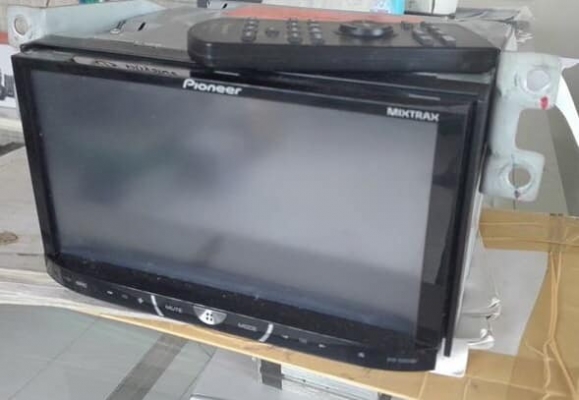 Pioneer AVH-X5650BT Pioneer AVH-X5650BT