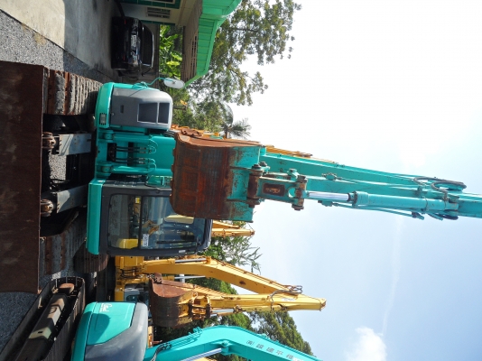 SK135-yy04 4,XXXชม  KOBELCO (รถนอก นำเข้า ขายถูก)@1,680,000บาท เครื่องดีปั่มแรง ไฟฟ้าครบ รถนอกเพิ่งนำเข้ามาใหม่ ยังไม่เคยใช้งานในเมืองไทย คอนโทรลน้ำมัน ปั้มนี้ว เครื่องดีปั้มเเรงเร็วแรงไม่โหลดพร้อมใช้ บูมอาร์มสวย ช่วงล่างดี รถสวย เร็วแรง ไม่โหลด รถพร้อมใช