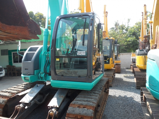 SK135-yy04 4,XXXชม  KOBELCO (รถนอก นำเข้า ขายถูก)@1,680,000บาท เครื่องดีปั่มแรง ไฟฟ้าครบ รถนอกเพิ่งนำเข้ามาใหม่ ยังไม่เคยใช้งานในเมืองไทย คอนโทรลน้ำมัน ปั้มนี้ว เครื่องดีปั้มเเรงเร็วแรงไม่โหลดพร้อมใช้ บูมอาร์มสวย ช่วงล่างดี รถสวย เร็วแรง ไม่โหลด รถพร้อมใช