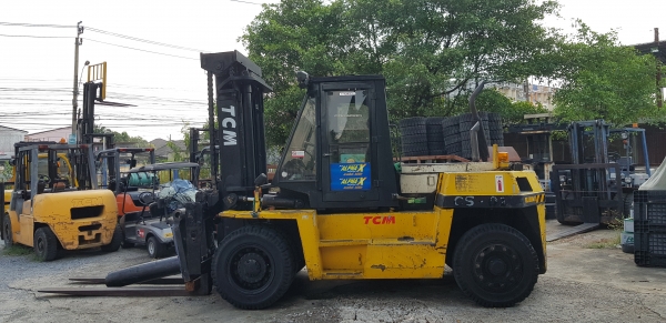 ขายรถยกโฟล์คลิฟท์ TCM ขนาด 11.5 ตัน เสา 3 เมตร ติดตั้งอุปกรณ์พิเศษไซด์ชิฟ (รถนอก ) ญี่ปุ่น หลุดจอง
