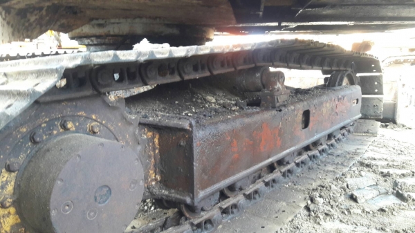 ขายรถขุดKOMATSU PC60-6 เครื่องยนต์KOMATSU -4D95L จำนวน 4 สูบ, คอนโทรลน้ำมัน, ปั๊มนิ้ว, แทรคเหล็ก, มีใบมีดดัน, สินค้าเดิมๆเก่านอก, ขายตามสภาพ, เครื่องดี, ปั๊มดี, ระบบใช้งานได้