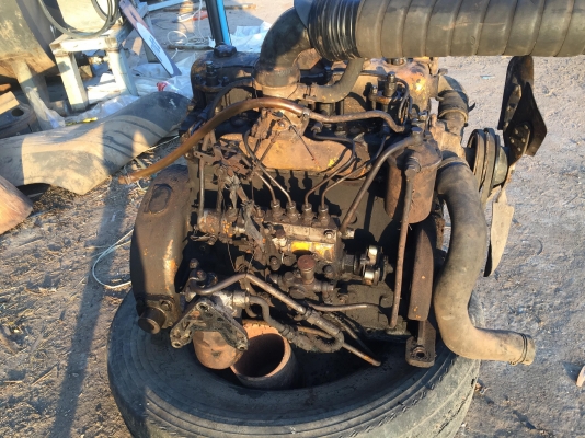 ขายเครื่อง DA220 เครื่องรถตัก 13000