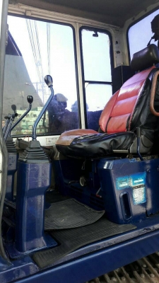 ขายแบคโฮ komatsu pc100-5