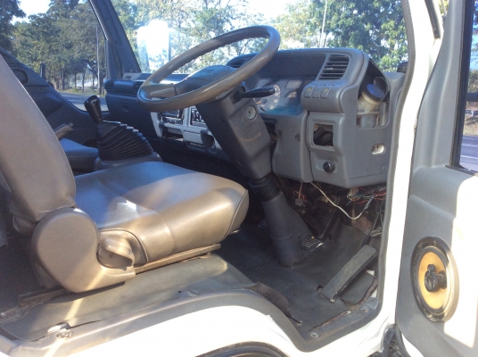 รถบรรทุก 6 ล้อ ISUZU NPR 150 แรง เทอร์โบ ปี 49 รถบรรทุก 6 ล้อ ISUZU NPR 150 แรง เทอร์โบ ปี 49