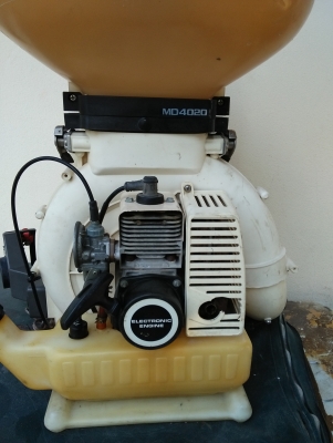 เครื่องพ่นปุ๋ย เครื่องพ่นปุ๋ย