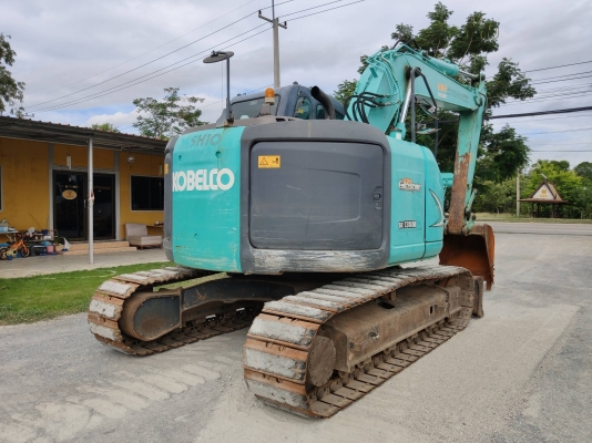 รถขุดรุ่นยอดนิยม KOBELCO SK135SR-2 YY-05 นำเข้าจากญี่ปุ่นโดยตรง โทร.090-986-2521 อ๊อบ
