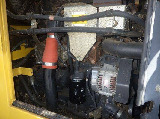 ขาย รถตัก KOMATSU WA100-5 นำเข้าจากญี่ปุ่น ระบบดี สีเดิมทั้งคัน ขายถูก โทร.090-986-2521 อ๊อบ