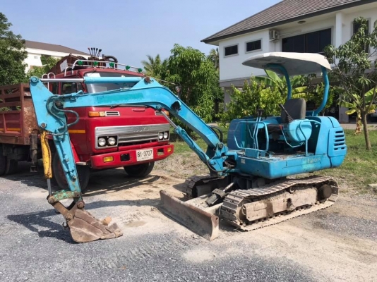 kubota K030 เก่านอก พร้อมใช้ ระบบดี ใช้งานได้หมด เครื่องดี สีพ่นให้เก่าจากญี่ปุ่น