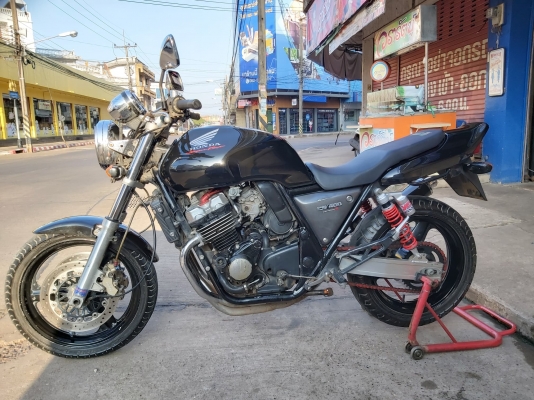 ขาย HONDA CB400 ปี97 เวอร์ชั่นS เดิมๆ สีใหม่ มีท่อแต่ง แฮนด์บาร์ โช๊คหลังแต่ง อินวอยส์ สรรพสามิตร รา ขาย HONDA CB400 ปี97 เวอร์ชั่นS เดิมๆ สีใหม่ มีท่อแต่ง แฮนด์บาร์ โช๊คหลังแต่ง อินวอยส์ สรรพสามิตร รา