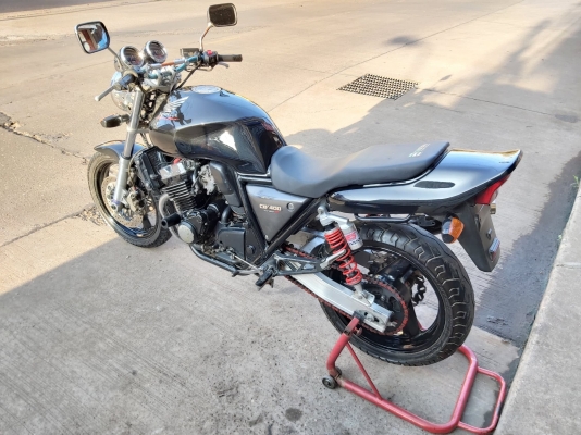 ขาย HONDA CB400 ปี97 เวอร์ชั่นS เดิมๆ สีใหม่ มีท่อแต่ง แฮนด์บาร์ โช๊คหลังแต่ง อินวอยส์ สรรพสามิตร รา