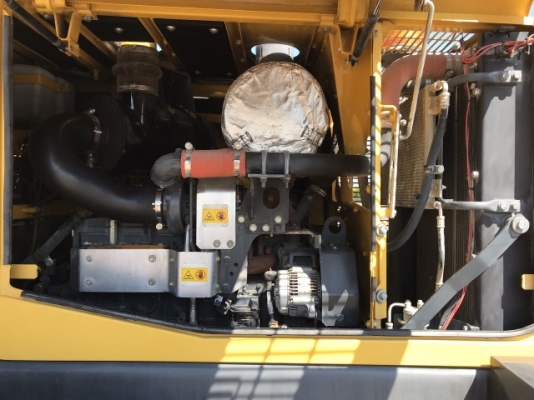 ขายรถตักล้อยาง KOMATSU WA320-6 ปี 2013 นำเข้าเองจากญี่ปุ่น สภาพสวยพร้อมใช้งาน มีVDOการทำงานครับ