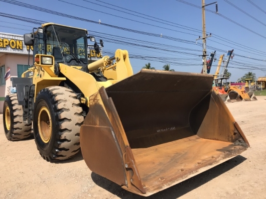 ขายรถตักล้อยาง KOMATSU WA320-6 ปี 2013 นำเข้าเองจากญี่ปุ่น สภาพสวยพร้อมใช้งาน มีVDOการทำงานครับ