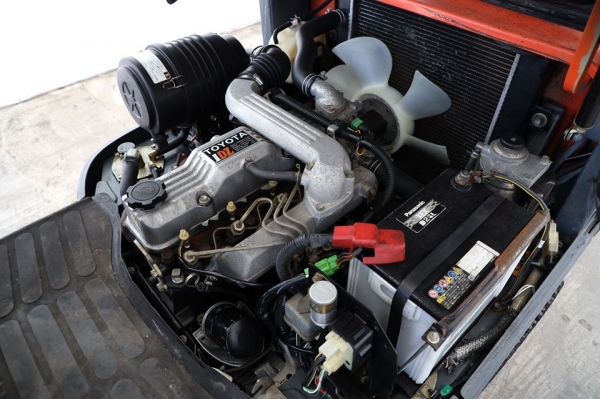 Toyota 6FD15 ยก1.5ตัน เสา3เมตร เครื่องดีเซล สวย แห้ง เดิมจากญี่ปุ่น Toyota 6FD15 ยก1.5ตัน เสา3เมตร เครื่องดีเซล สวย แห้ง เดิมจากญี่ปุ่น