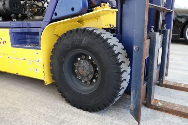 Komatsu  FG15C-16 ยก1.5ตัน เสายกสูง3เมตร เครื่องเบนซิล ไม่เคยใช้งานในไทย