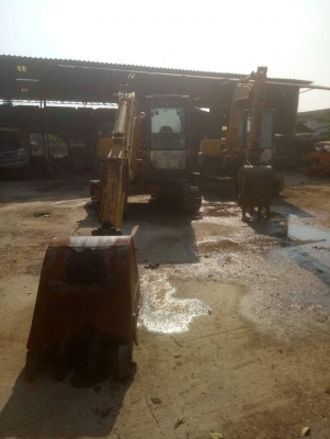 ขายคู่2คันแมคโฮ KOMATSU PC60-2 มีเล่มทะเบียน1คัน ไม่มีเล่มทะเบียน1คันขายรวม2คันราคา 550,000