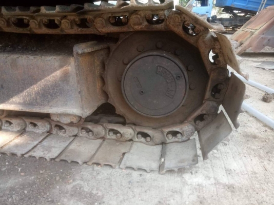 ขายคู่2คันแมคโฮ KOMATSU PC60-2 มีเล่มทะเบียน1คัน ไม่มีเล่มทะเบียน1คันขายรวม2คันราคา 550,000