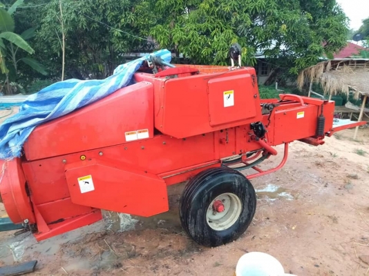 ขายเครื่องอัดฟาง HB130PLUS 180,000บาท พร้อมใช้งาน ดูเครื่องได้ที่อำเภอชุมพลบุรี สุรินทร์ ขายเครื่องอัดฟาง HB130PLUS 180,000บาท พร้อมใช้งาน ดูเครื่องได้ที่อำเภอชุมพลบุรี สุรินทร์