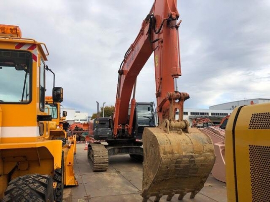 รถขุด HITACHI รุ่น ZX 350 H-3
