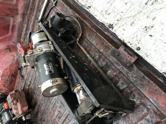 ขายชุดดั้มรถกะบะ 12V. เก่าญี่ปุ่น