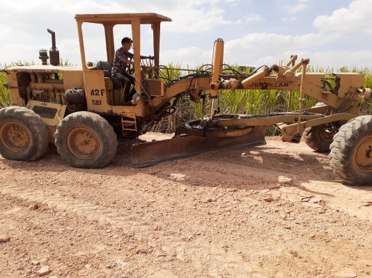 รถเกรดเดอร์ CAT12F