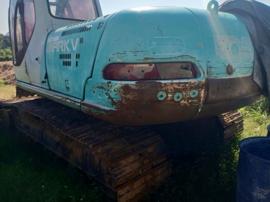 ขายรถขุดแบคโฮ โกเบ้โก้ SK-200 รุ่น5