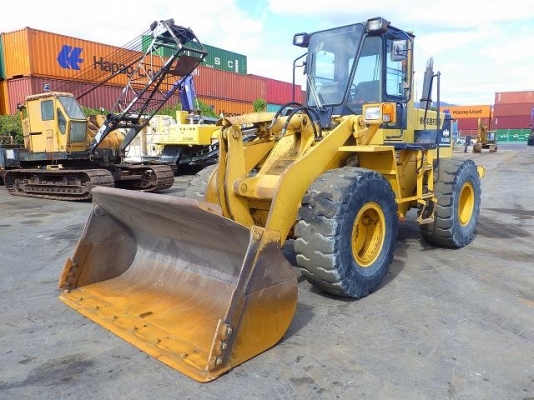 ขายรถตักล้อยาง KOMATSU WA300-1 นำเข้าเองจากญี่ปุ่น สภาพสวยพร้อมใช้งาน ถึงเร็วๆนี้ครับ