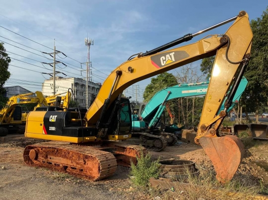 CAT320D2 ใช้งาน 5000ช.ม. กล่องใหญ่ TDZ รถสวย สีเดิมๆ ช่วงล่างเต็ม เล่มทะเบียน CAT320D2 ใช้งาน 5000ช.ม. กล่องใหญ่ TDZ รถสวย สีเดิมๆ ช่วงล่างเต็ม เล่มทะเบียน