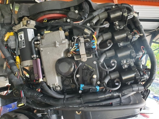 ขายเครื่องmercury60hp EFI 4จังหวะ ขายเครื่องmercury60hp EFI 4จังหวะ