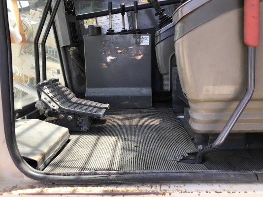 ขายรถเจาะ FURUKAWA HCR1200-DS นำเข้าตรงจากญี่ปุ่น ราคาไม่แพงครับ ขายรถเจาะ FURUKAWA HCR1200-DS นำเข้าตรงจากญี่ปุ่น ราคาไม่แพงครับ