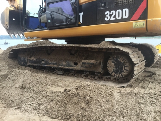 ขายแมคโฮ CAT320D ไล่ระบบใหม่ทั้งหมดของเหลวเคลียเปลี่ยนใหม่ทั้หมดไฟครบ 8900ชม.ขายพร้อมงานเดือน120,000